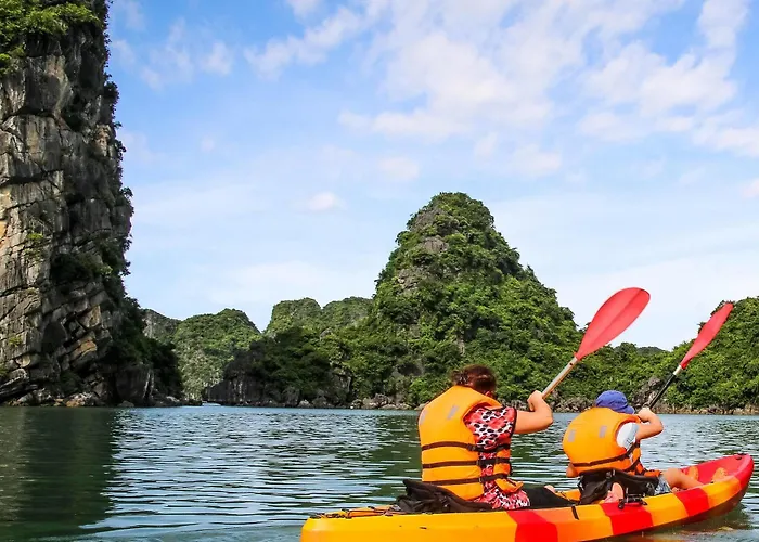 Signature Cruise Hạ Long